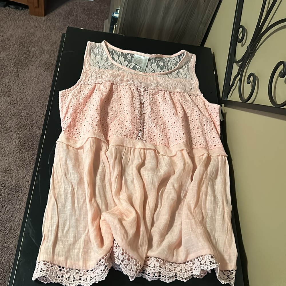Pink eyelet - Picture 6 of 7